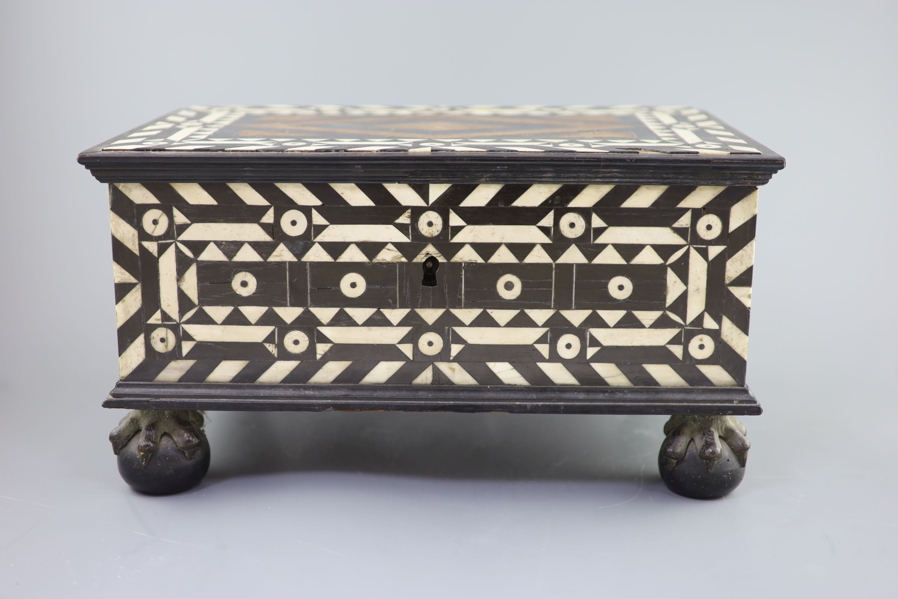 An early 18th century Dutch Colonial casket, 45 x 29cm, 24cm high.